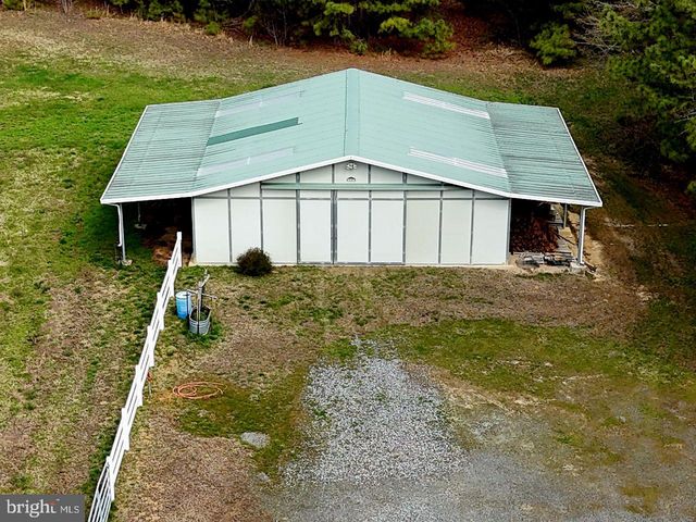 2383 RAPPAHANNOCK RD, Colonial Beach, VA 22443