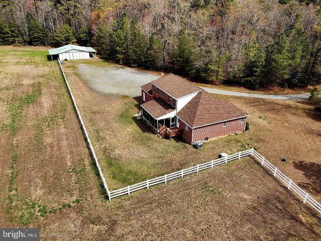 2383 RAPPAHANNOCK RD, Colonial Beach, VA 22443