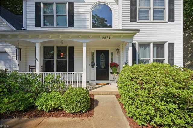 2851 Crossings DR, Chesapeake, VA 23321