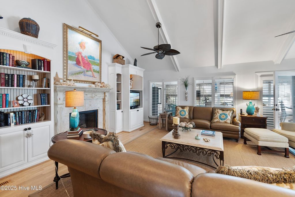 Image 12 of property listing at 50 Scotland Street, Ocean Isle Beach, NC 28469