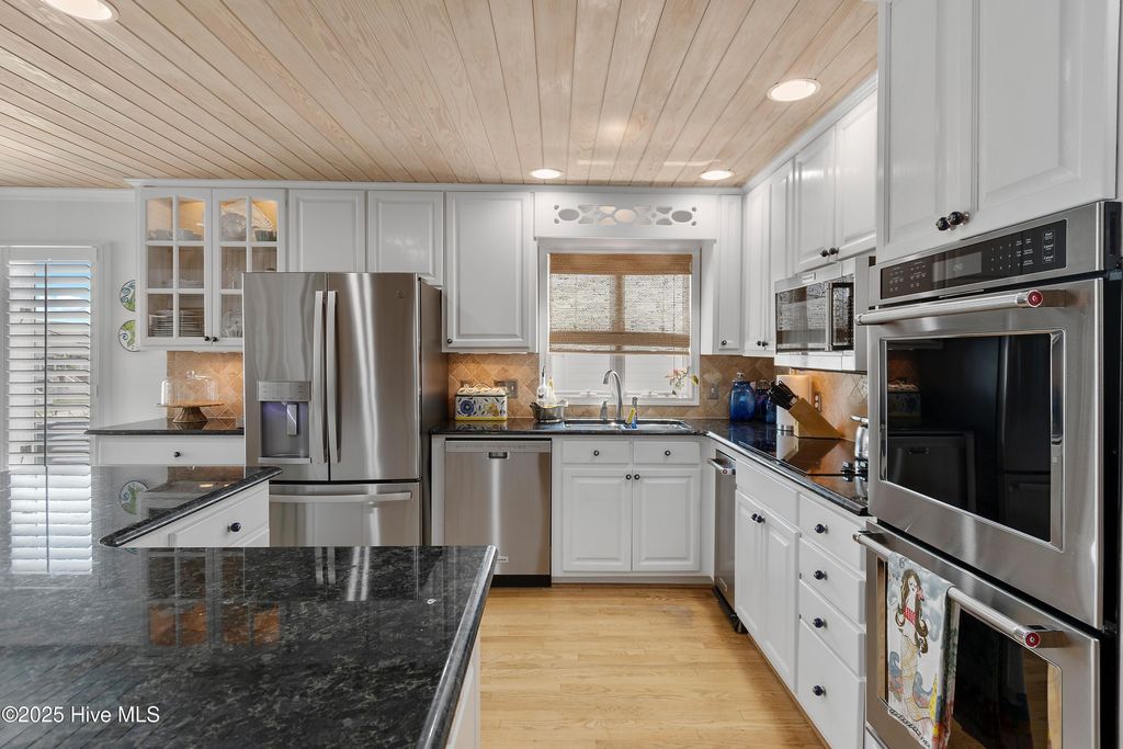 Image 17 of property listing at 50 Scotland Street, Ocean Isle Beach, NC 28469