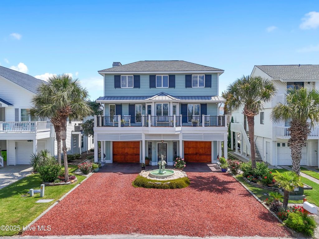 Image 2 of property listing at 50 Scotland Street, Ocean Isle Beach, NC 28469