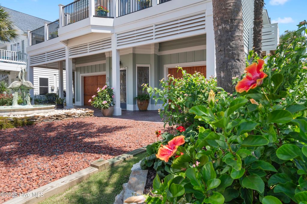 Image 4 of property listing at 50 Scotland Street, Ocean Isle Beach, NC 28469