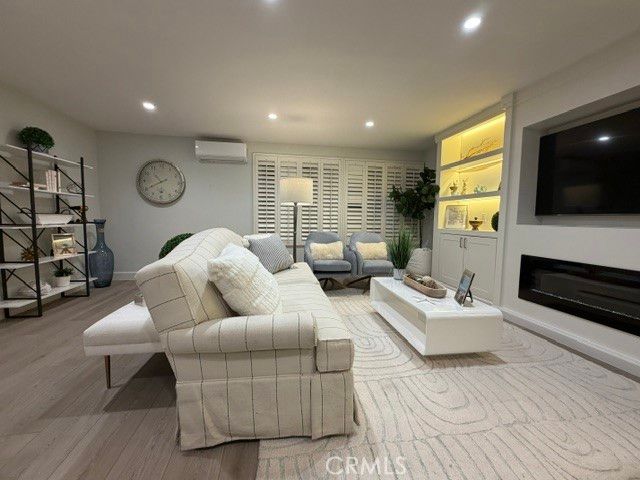 2305 Via Puerta, Laguna Woods, CA 92637