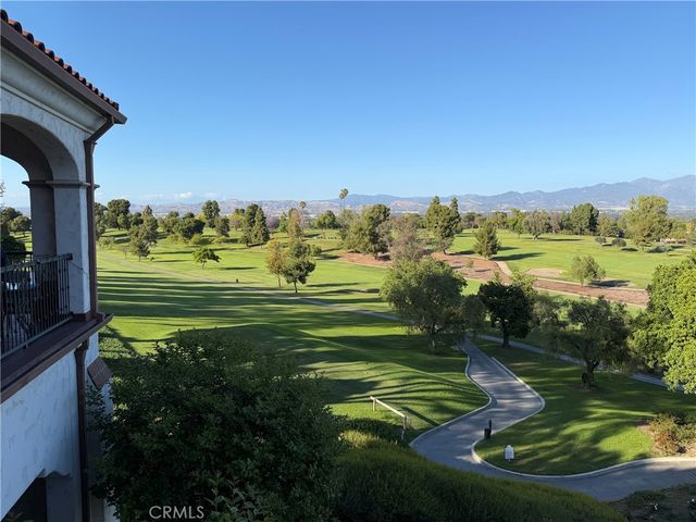 2305 Via Puerta, Laguna Woods, CA 92637