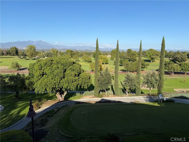 2305 Via Puerta, Laguna Woods, CA 92637