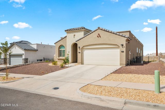 393 COLEFORD Lane, El Paso, TX 79928
