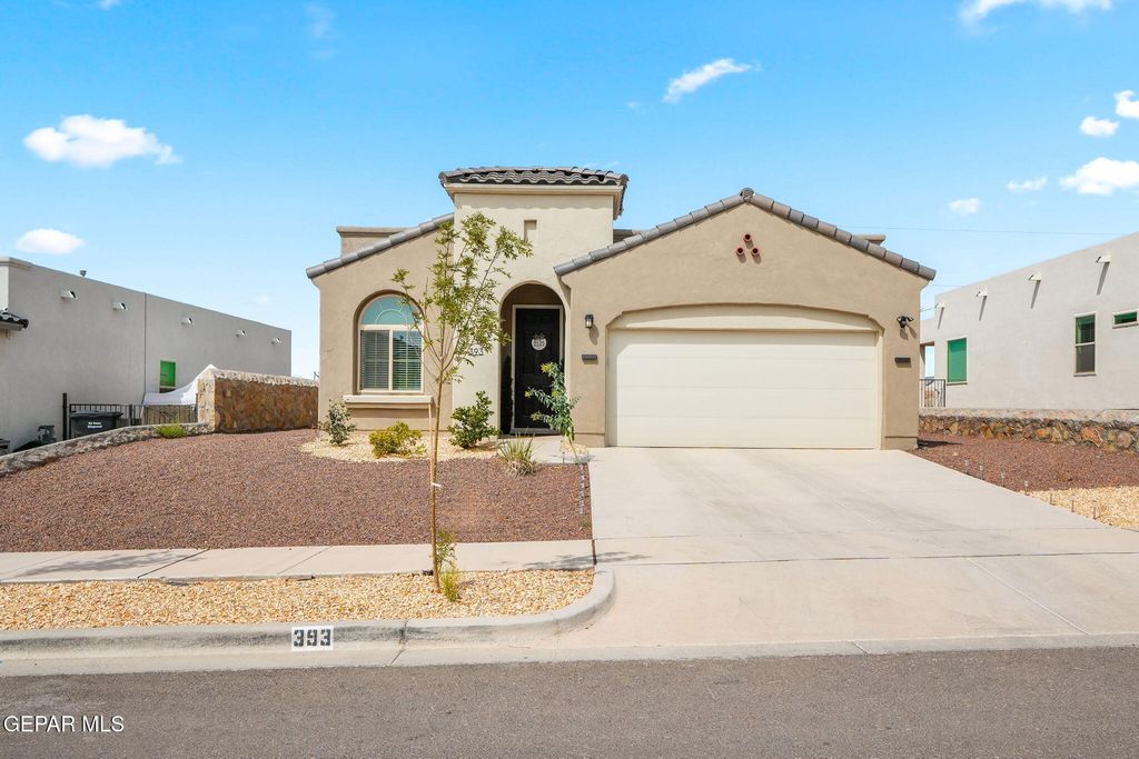 393 COLEFORD Lane, El Paso, TX 79928