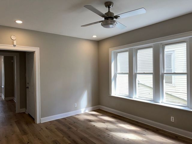11320 S Edbrooke Avenue 2, Chicago, IL 60628