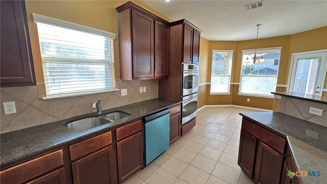 5203 Willamette Lane, Killeen, TX 76549