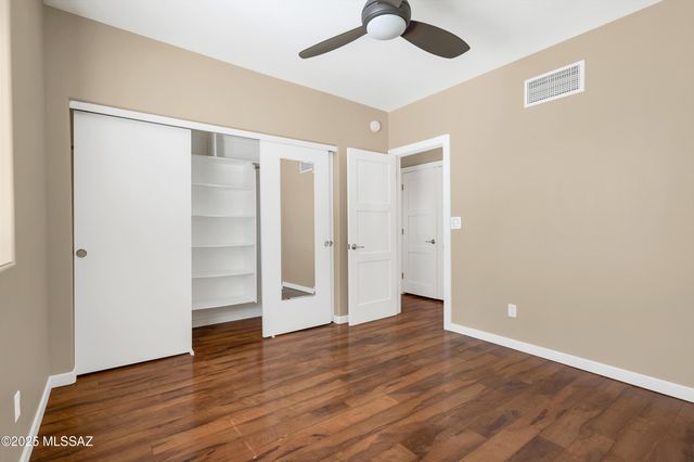 1621 E Placita Pluma, Tucson, AZ 85718