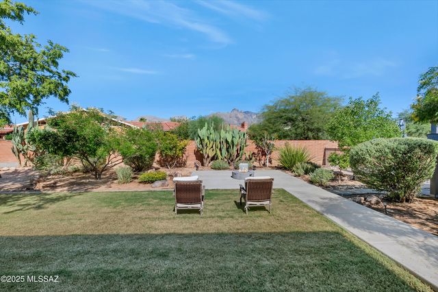 1621 E Placita Pluma, Tucson, AZ 85718