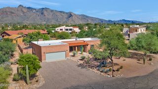 1621 E Placita Pluma, Tucson, AZ 85718