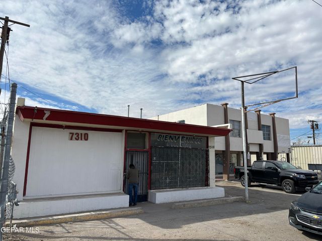 7308-7310 S Alameda Drive, El Paso, TX 79915