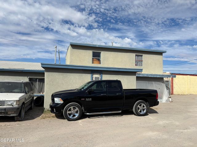 7308-7310 S Alameda Drive, El Paso, TX 79915