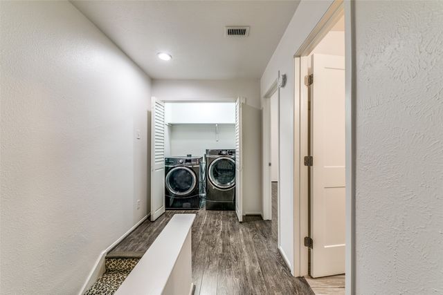 4025 Holland Avenue 120, Dallas, TX 75219