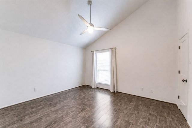 4025 Holland Avenue 120, Dallas, TX 75219