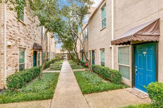 4025 Holland Avenue 120, Dallas, TX 75219