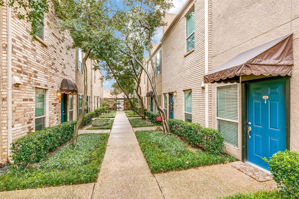4025 Holland Avenue 120, Dallas, TX 75219