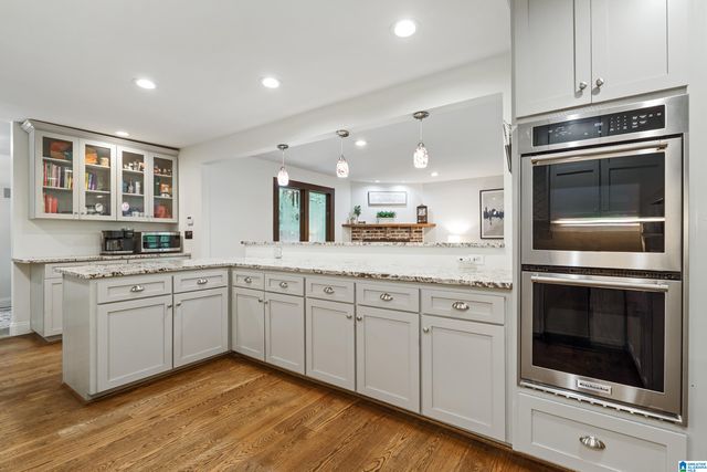 2658 DOLLY BROOK LANE, Vestavia Hills, AL 35243
