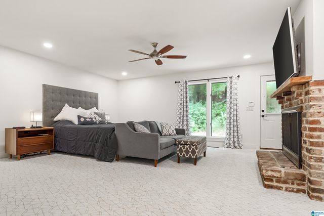 2658 DOLLY BROOK LANE, Vestavia Hills, AL 35243