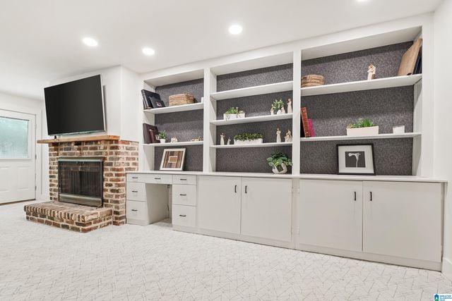 2658 DOLLY BROOK LANE, Vestavia Hills, AL 35243