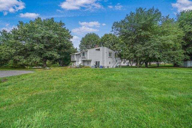 37 Slade St, Swansea, MA 02777
