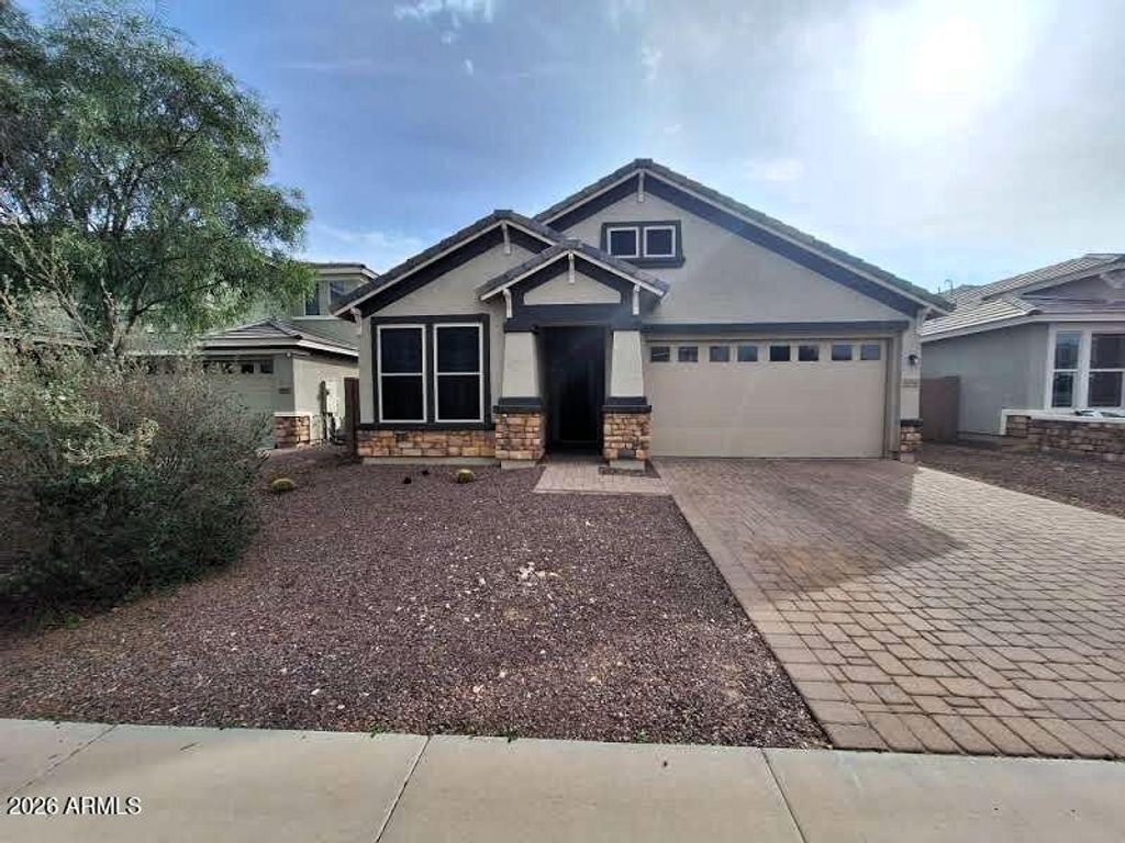18541 W MESCAL Street, Surprise, AZ 85388