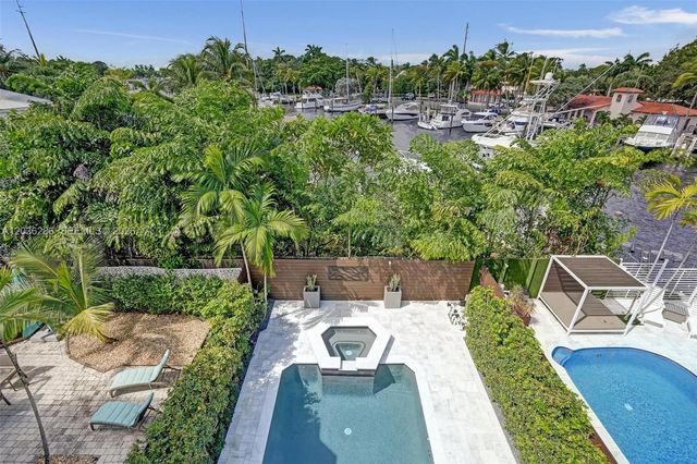 453 SW 5th Ave, Fort Lauderdale, FL 33315