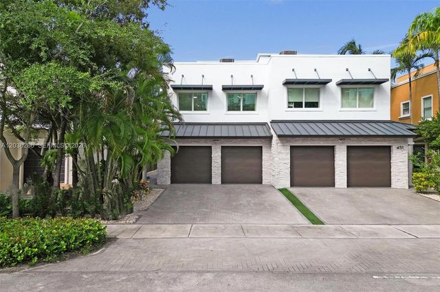 453 SW 5th Ave, Fort Lauderdale, FL 33315