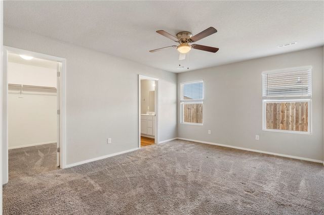 1721 Hermitage Drive, Centerton, AR 72719