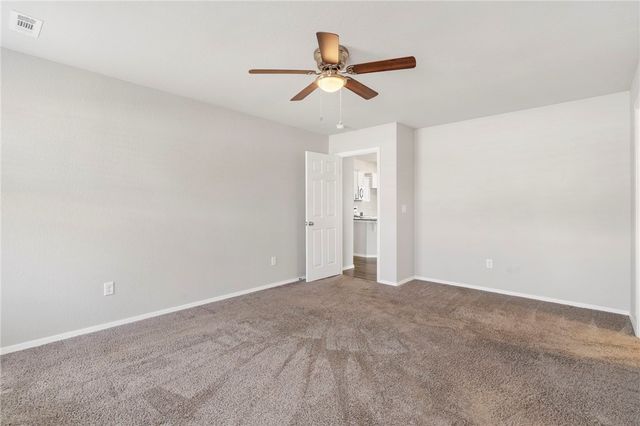 1721 Hermitage Drive, Centerton, AR 72719