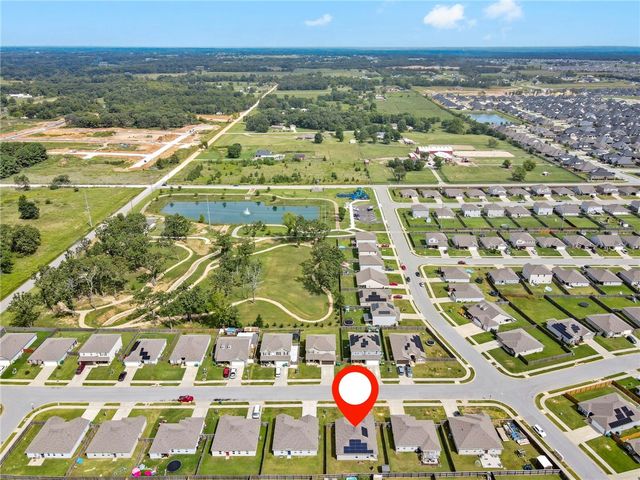 1721 Hermitage Drive, Centerton, AR 72719