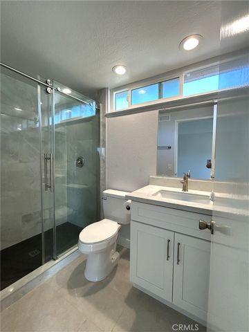 3475 Fuchsia, Costa Mesa, CA 92626