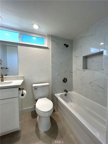 3475 Fuchsia, Costa Mesa, CA 92626