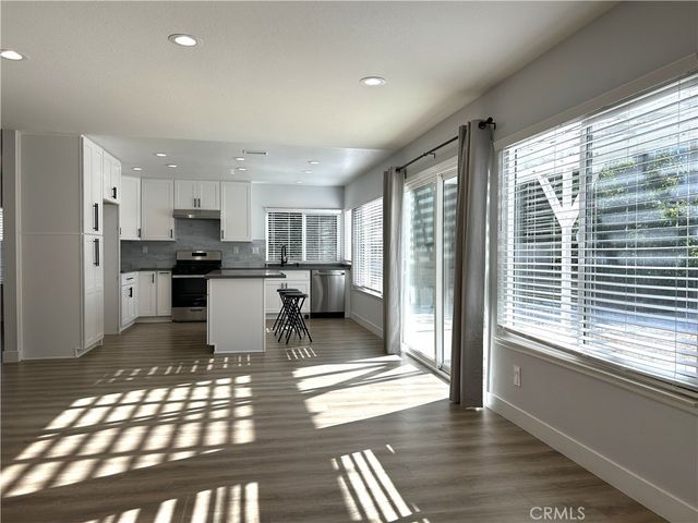 3475 Fuchsia, Costa Mesa, CA 92626