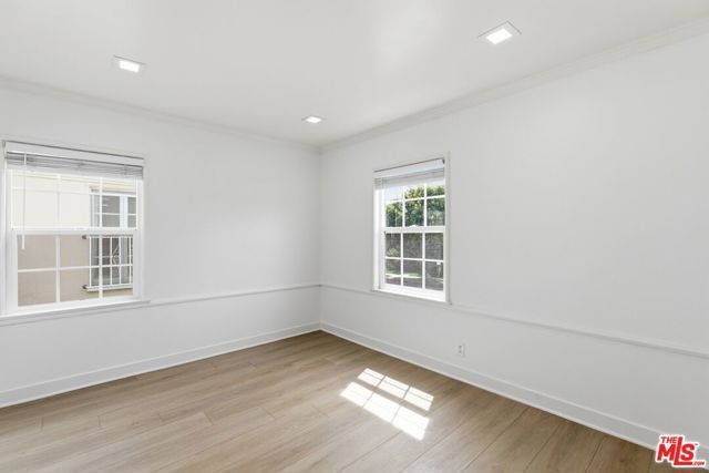 8613 W Olympic Boulevard, Los Angeles, CA 90035