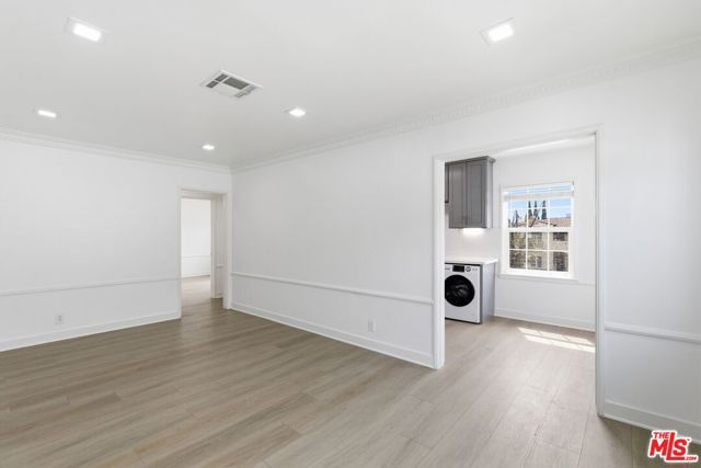 8613 W Olympic Boulevard, Los Angeles, CA 90035
