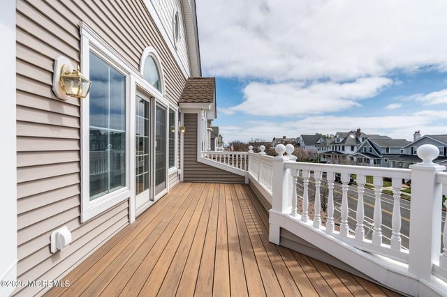128 Sylvania Avenue, Avon-by-the-sea, NJ 07717