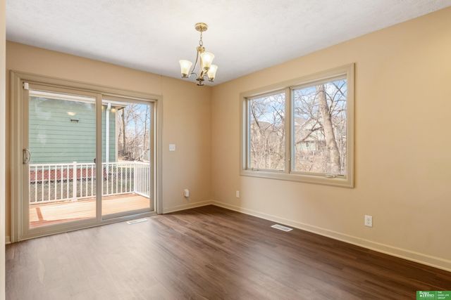 4205 Lake Street, Omaha, NE 68111