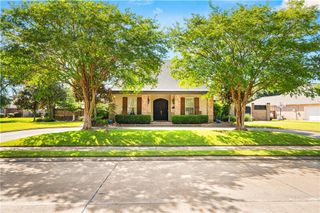6210 BAYOU CROSSING Drive, Alexandria, LA 71303