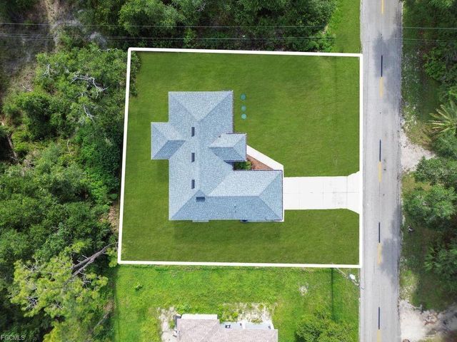 2003 E 14TH STREET, Lehigh Acres, FL 33972