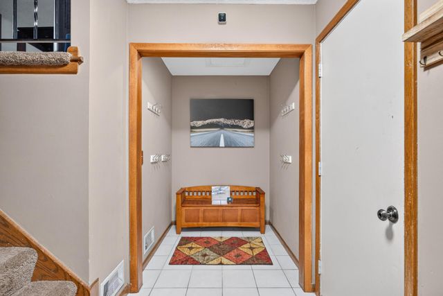 13616 W 137th Place, Burnsville, MN 55337