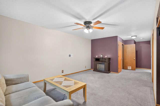 13616 W 137th Place, Burnsville, MN 55337