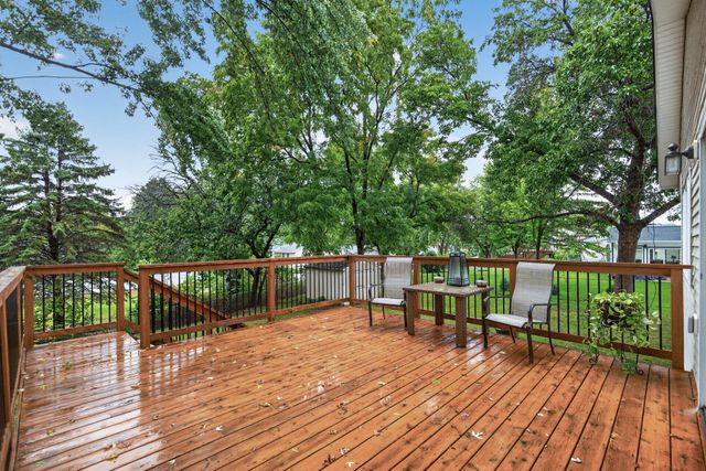 13616 W 137th Place, Burnsville, MN 55337