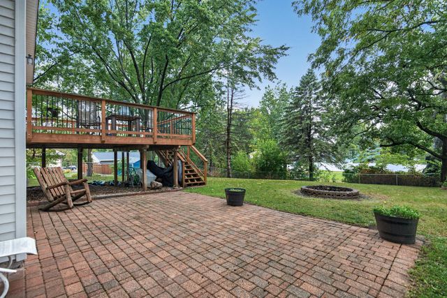 13616 W 137th Place, Burnsville, MN 55337