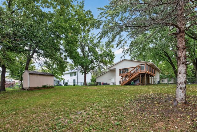 13616 W 137th Place, Burnsville, MN 55337