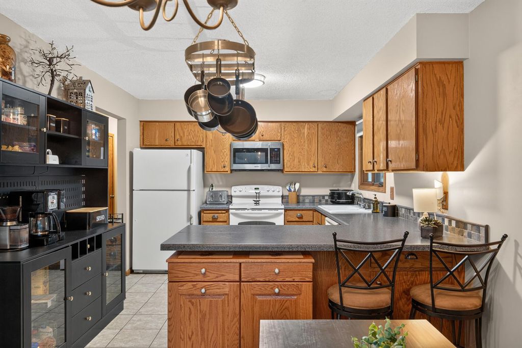 13616 W 137th Place, Burnsville, MN 55337 — photo 5