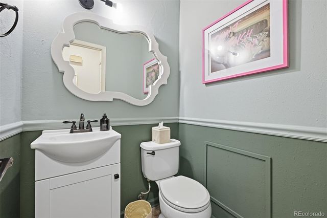 4234 W Pondview Drive, Littleton, CO 80123