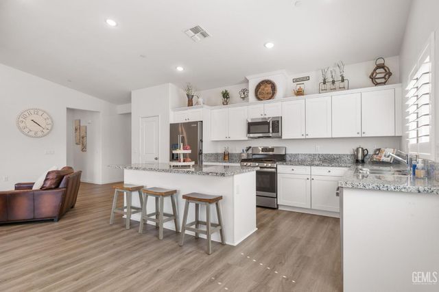 10819 Monte Video Place, Bakersfield, CA 93306